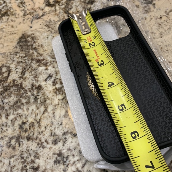 Cell phone case - Picture 6 of 7